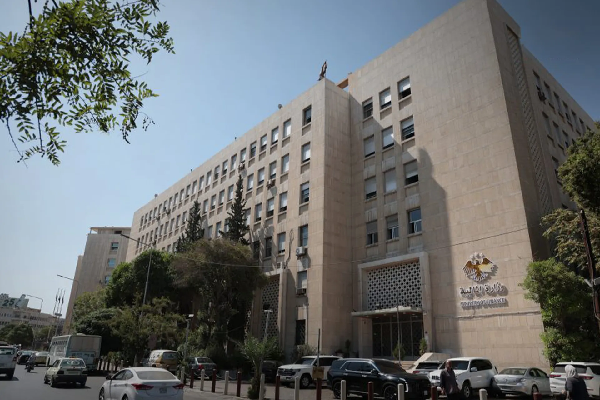 توجهات حكومية سورية لترشيد الانفاق العام وتعزيز الاستدامة المالية