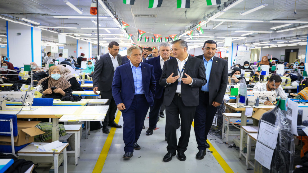 رئيس الوزراء يؤكد دعم التوسع في الاستثمارات الصناعية الوطنية بالطفيلة