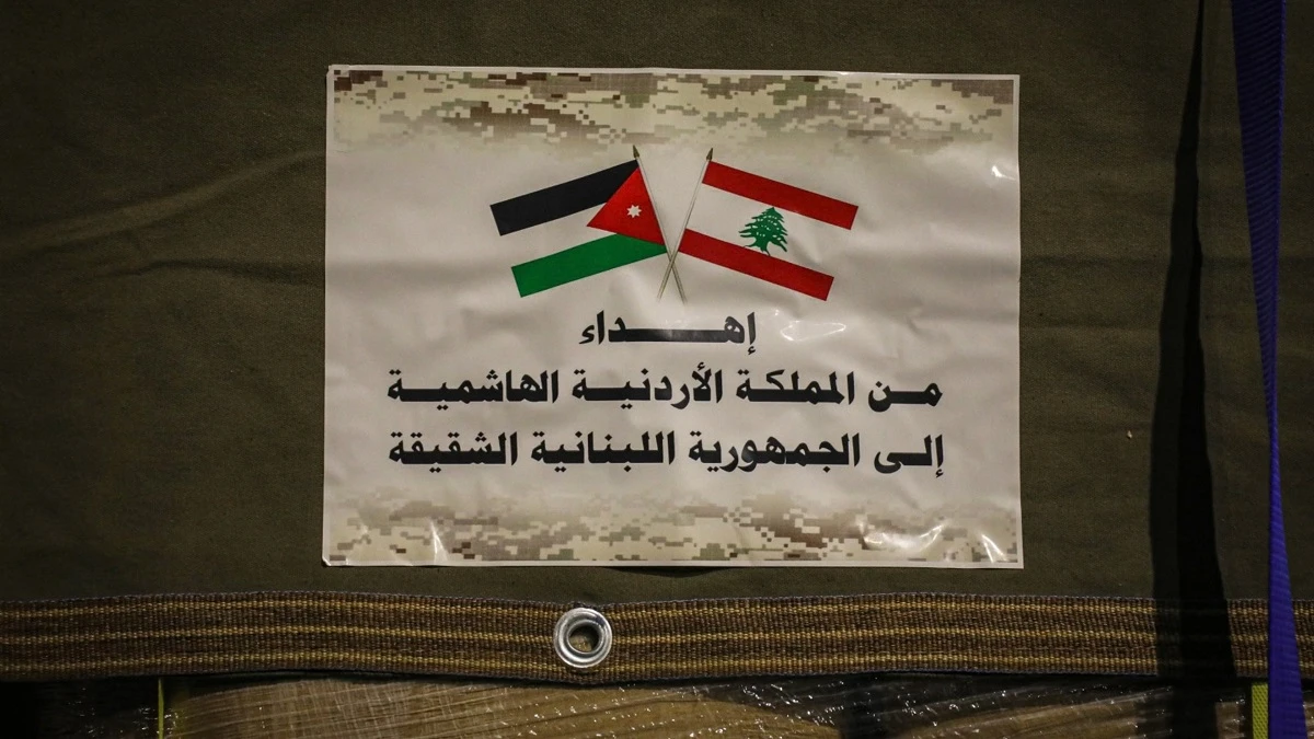 الاردن يرسل قافلة مساعدات غذائية جديدة الى لبنان لدعم الاشقاء