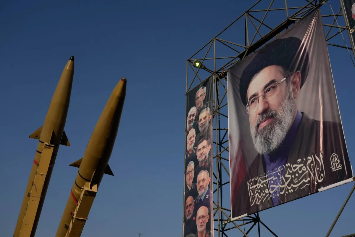طهران تترقب الرد الاميركي وتلوح بتهديدات امنية لمضيق هرمز ودول الجوار
