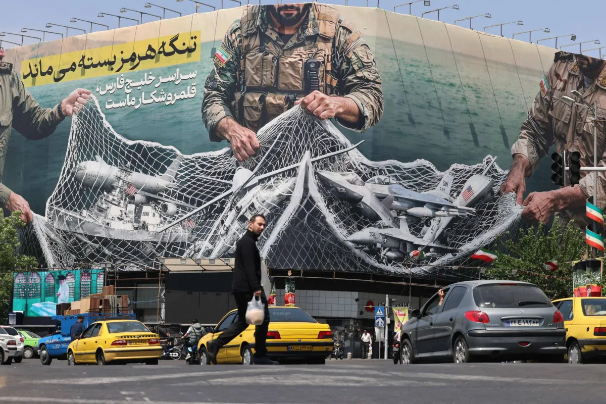 مضيق هرمز تحت المجهر.. طهران تضع 7 شروط لفتحه وتتوعد واشنطن