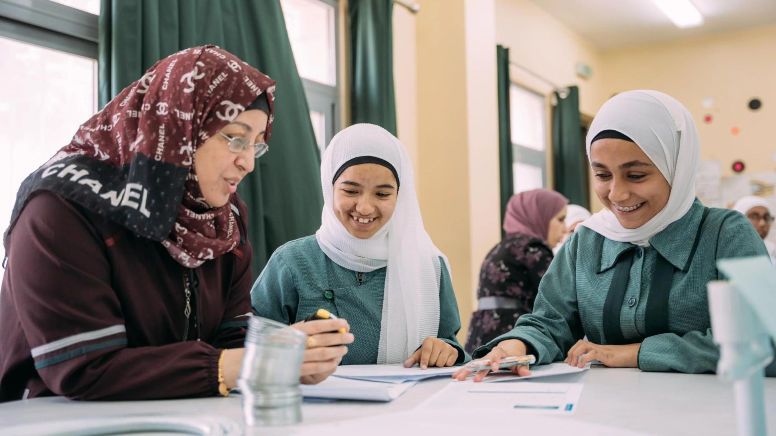 اليوم العالمي للمعلمين: ركيزة اساسية لبناء مستقبل التعليم في الاردن