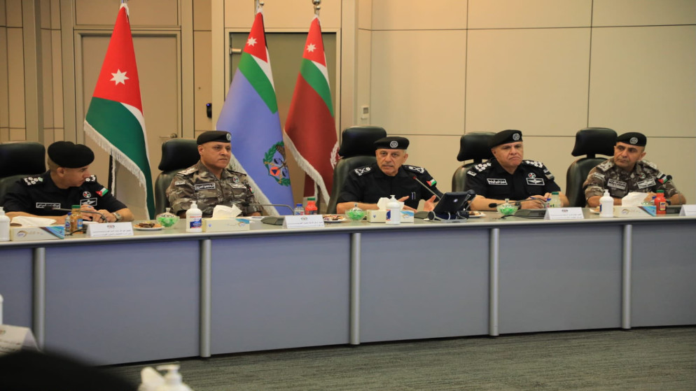 مدير الامن العام يؤكد جاهزية قوات الدرك ويعزز منظومة الدفاع المدني بخدمات جديدة