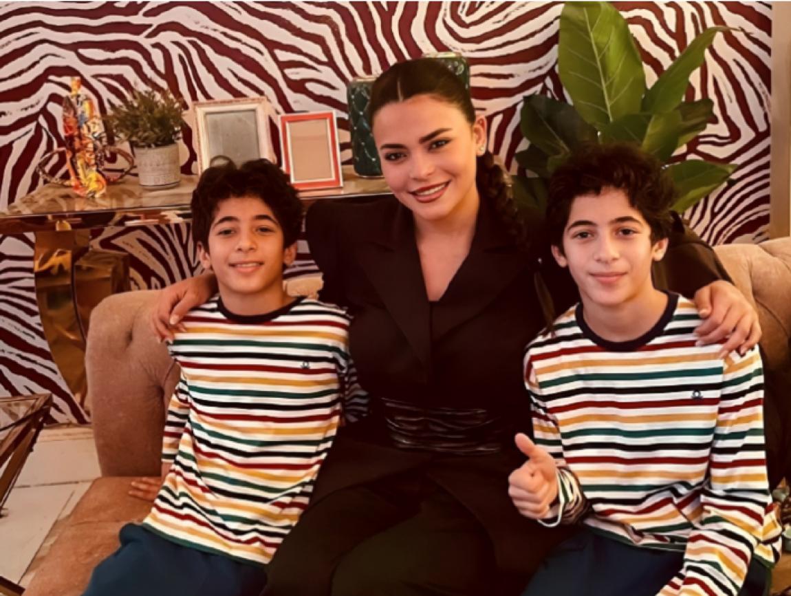أسماء جلال أم لطفلين في فيلم الفيل على الدرفيل .. إليكم التفاصيل