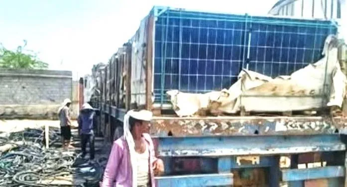 سياسة النهب الممنهج: الحوثيون يفككون البنية التحتية في غرب اليمن