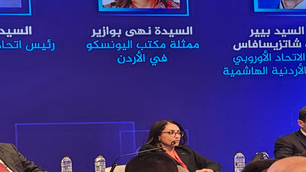 اليونسكو تدعو لتعزيز الشفافية وحماية الصحافة في العصر الرقمي