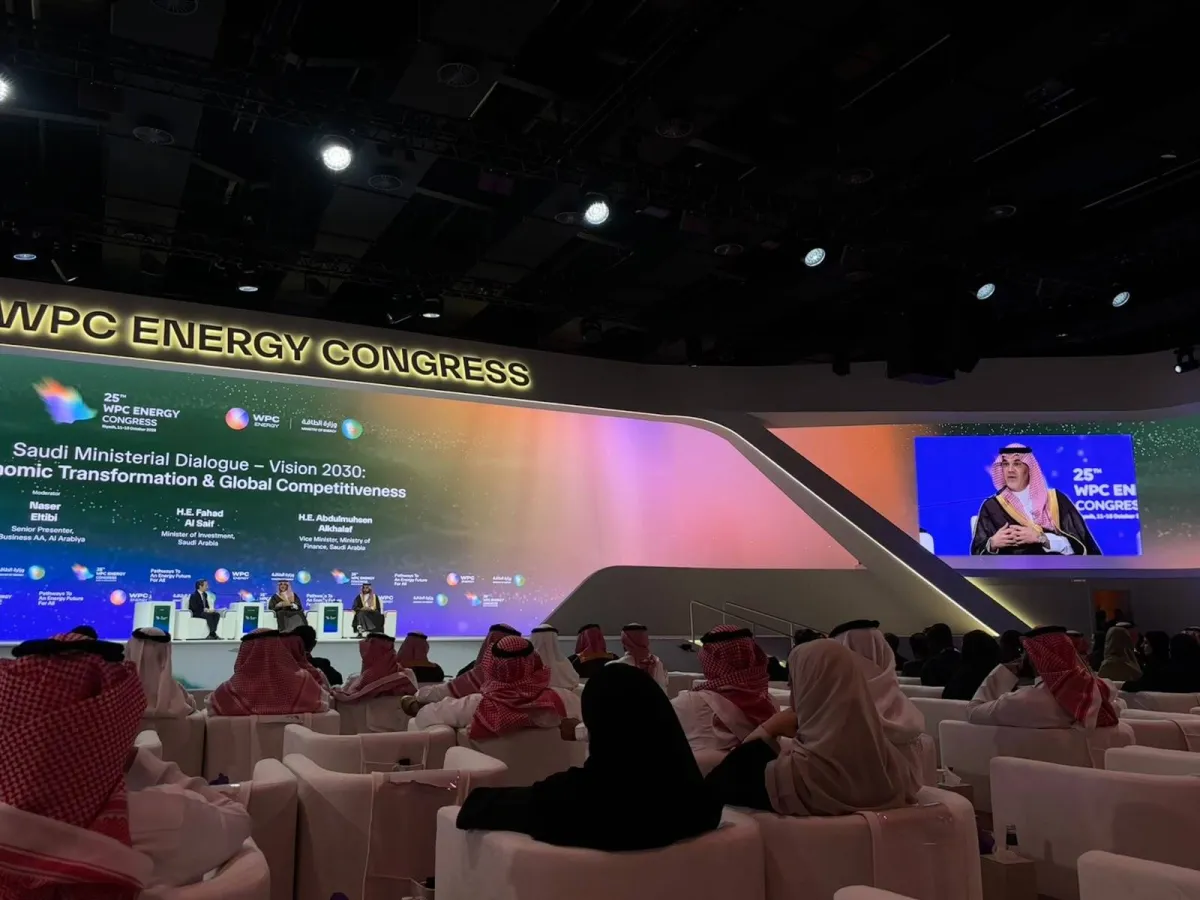 قفزة نوعية في الاستثمار الاجنبي بالسعودية مع توسع قياسي في القطاعات الجديدة