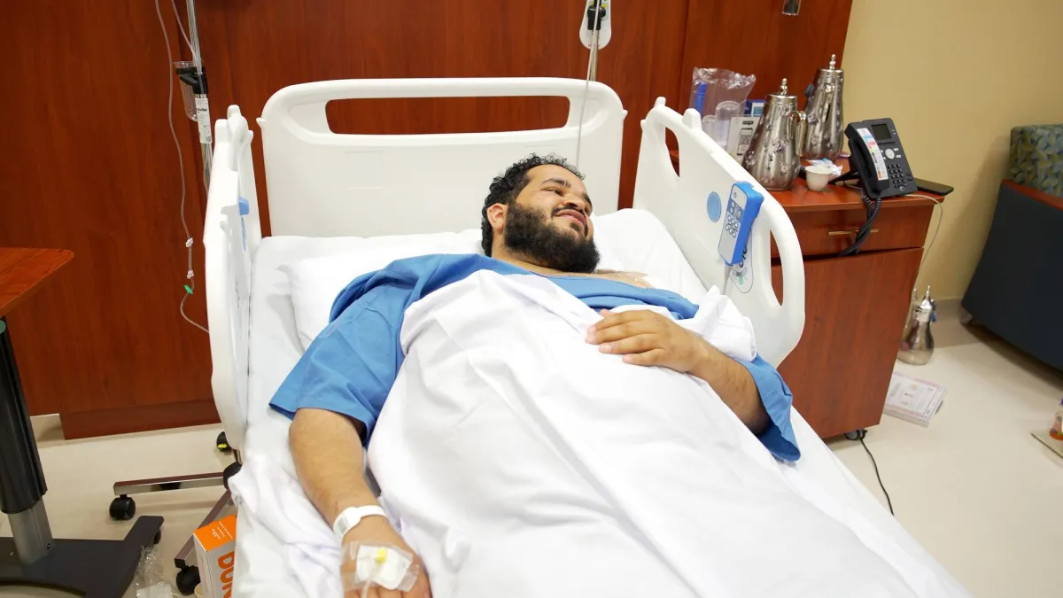 ملحمة طبية في الرياض: 400 كادر ينقذون مصابي مطار الملك خالد
