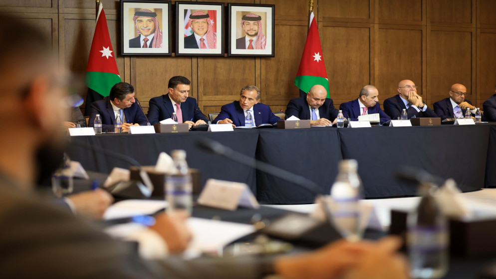 الميثاق الوطني يكشف تفاصيل لقاء الحكومة ويؤكد ان المشاركة الحزبية في السلطة التنفيذية رهن التوقيت