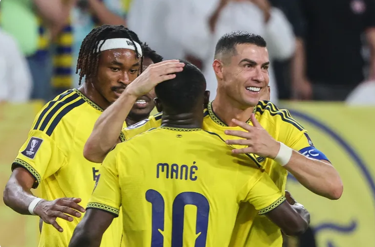 تعديلات جدول الدوري السعودي تطيح بصدارة الهلال وتمنح النصر قبلة الحياة