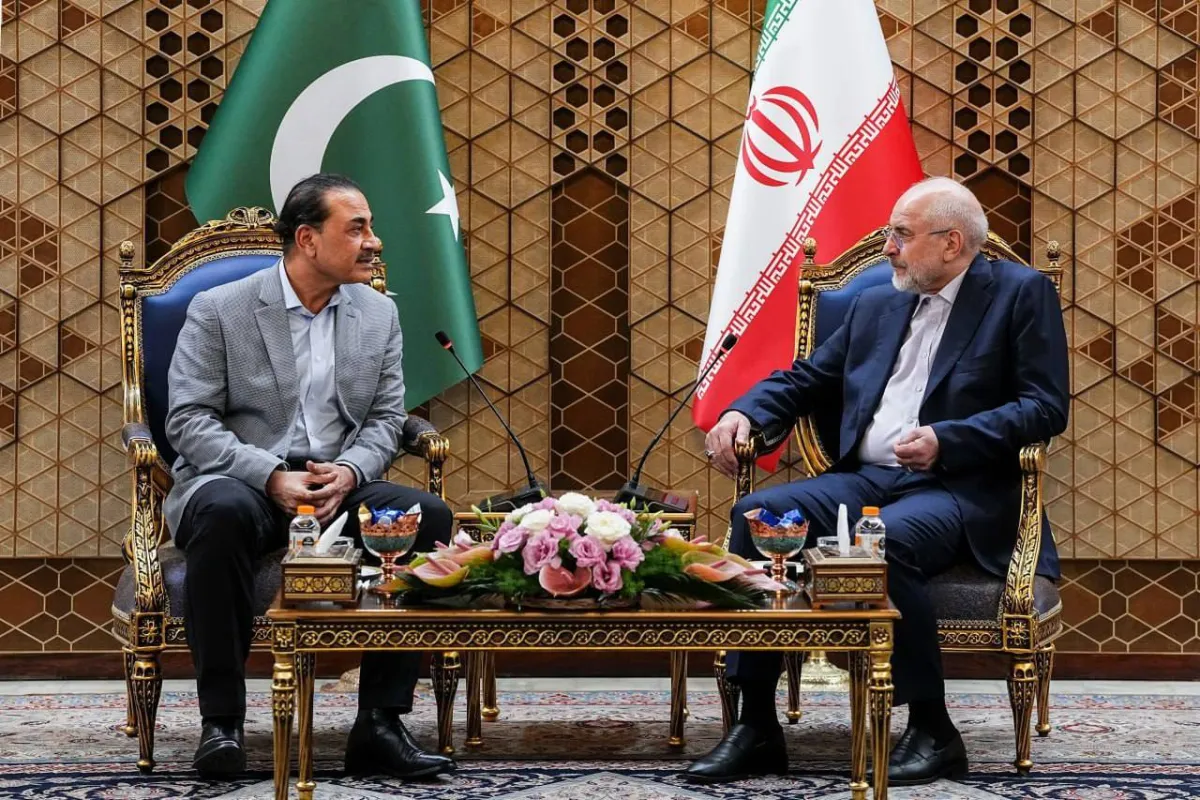 طهران تضع 7 شروط امام الوسيط الباكستاني لاستعادة الثقة مع واشنطن