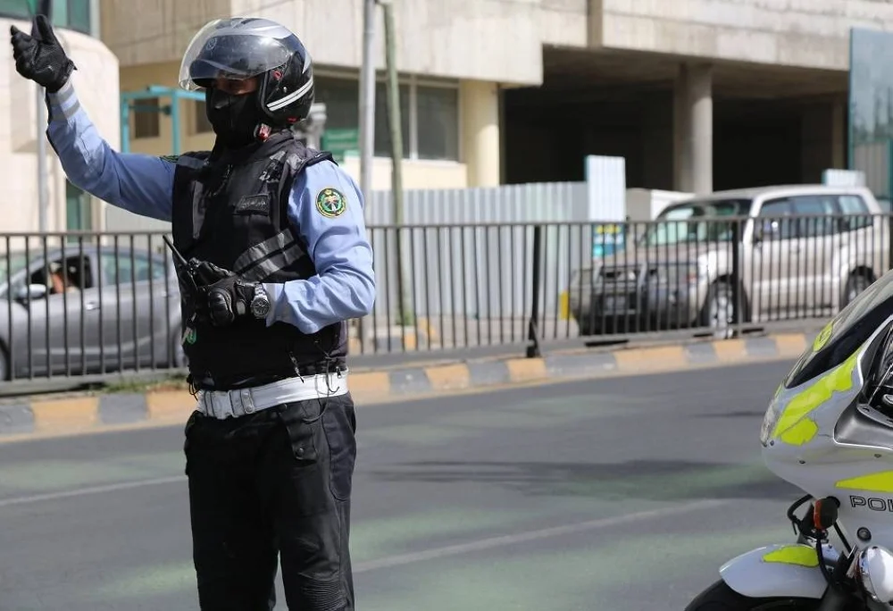 خطة مرورية شاملة واغلاقات للطرق تزامنا مع سباق ايلة للدراجات والجري
