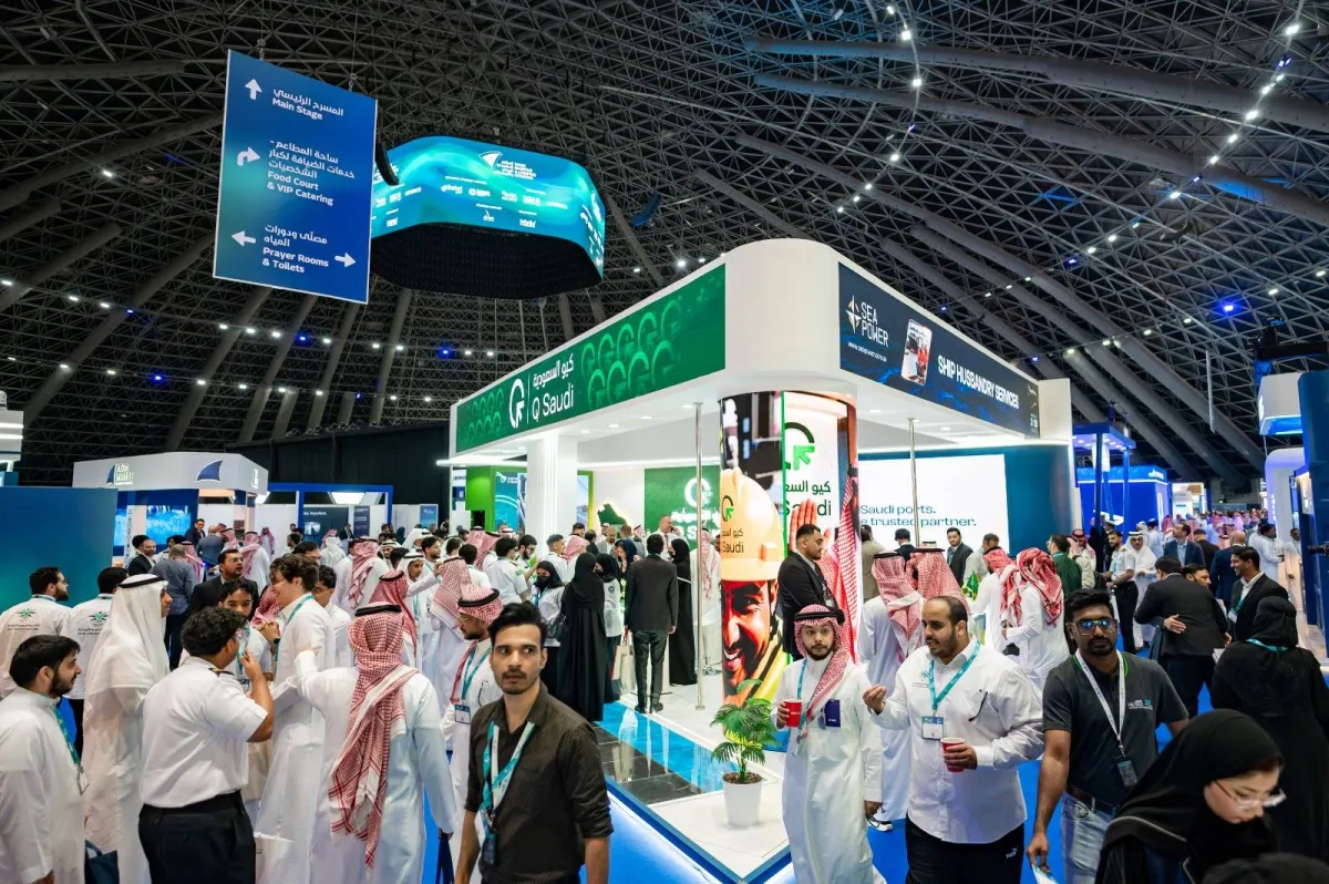 الموانئ السعودية في قلب تحولات الشحن العالمي وسط اضطرابات الملاحة
