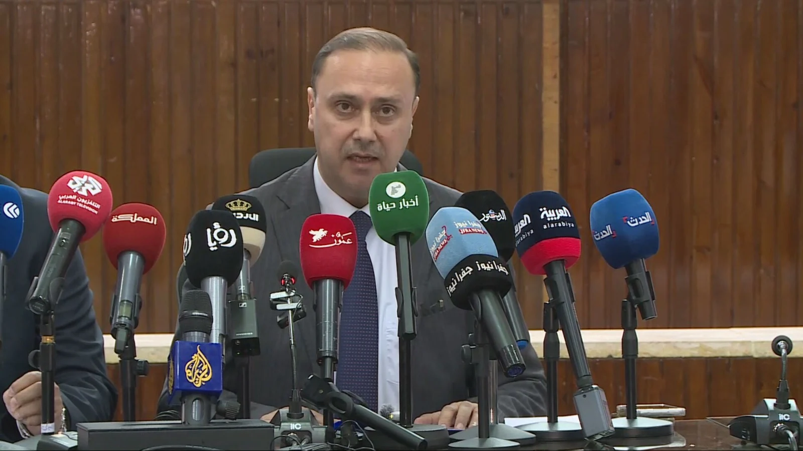 الحكومة الاردنية تؤكد ان المسيحيين جزء اصيل من النسيج الوطني وتتوعد الجناة