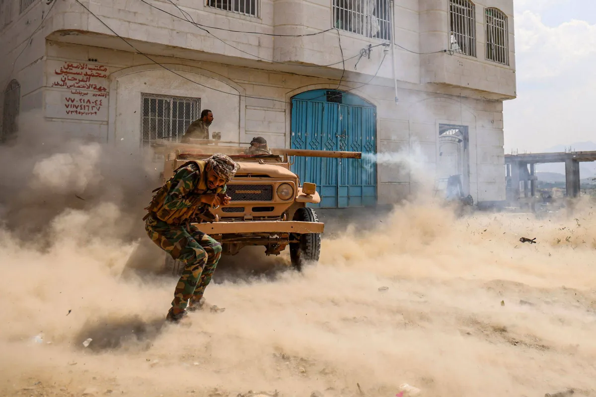 عمليات فجر اليمن تكبح جماح الحوثيين في تعز وتمنع اختراق المدينة