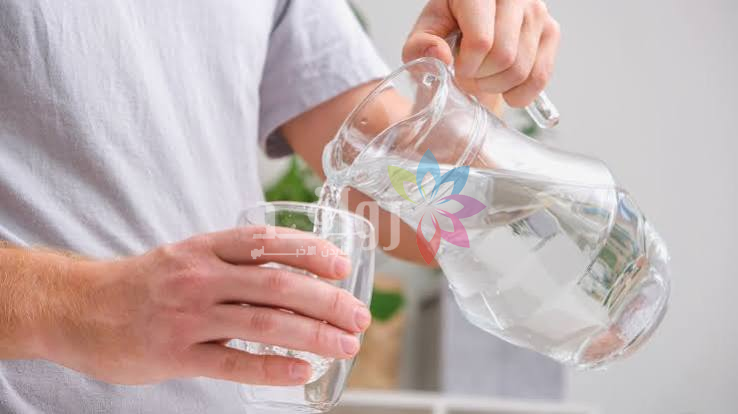 هل تشرب ما يكفي من الماء؟.. 6 علامات لا تتجاهلها