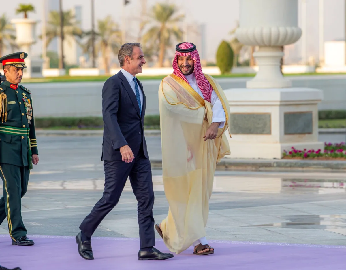 تعاون سعودي يوناني استراتيجي لتعزيز الامن الاقليمي ومواجهة التهديدات