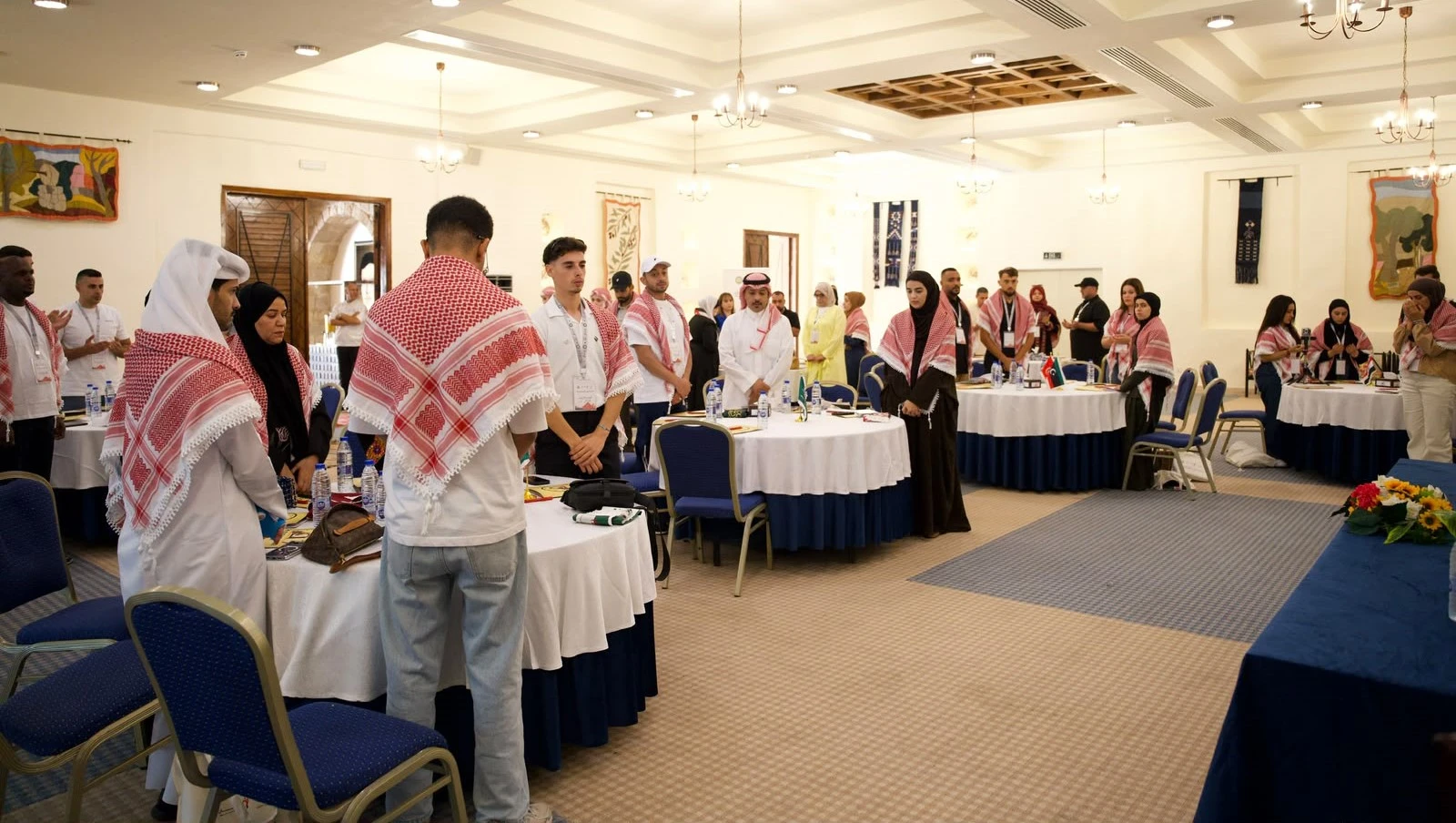شباب العرب يجددون التضامن في عمان ويرفضون التطرف