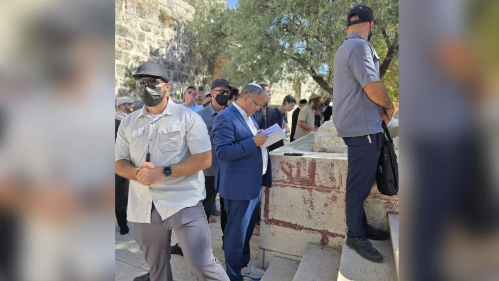بن غفير يقتحم باحات المسجد الاقصى وسط توترات سياسية متصاعدة