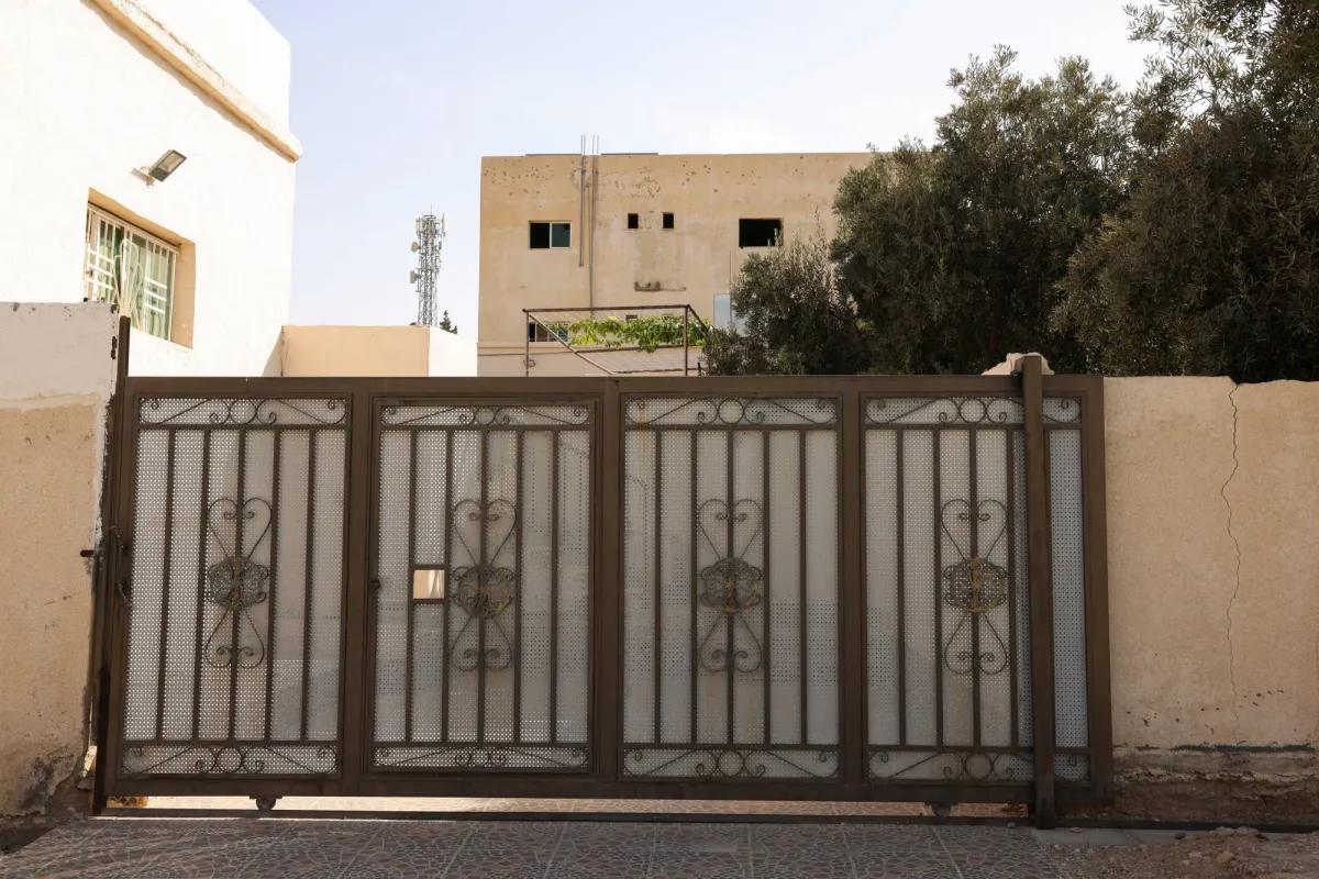 تفاصيل القبض على منفذي هجوم الكرك بعد تحصنهم في منزل مهجور