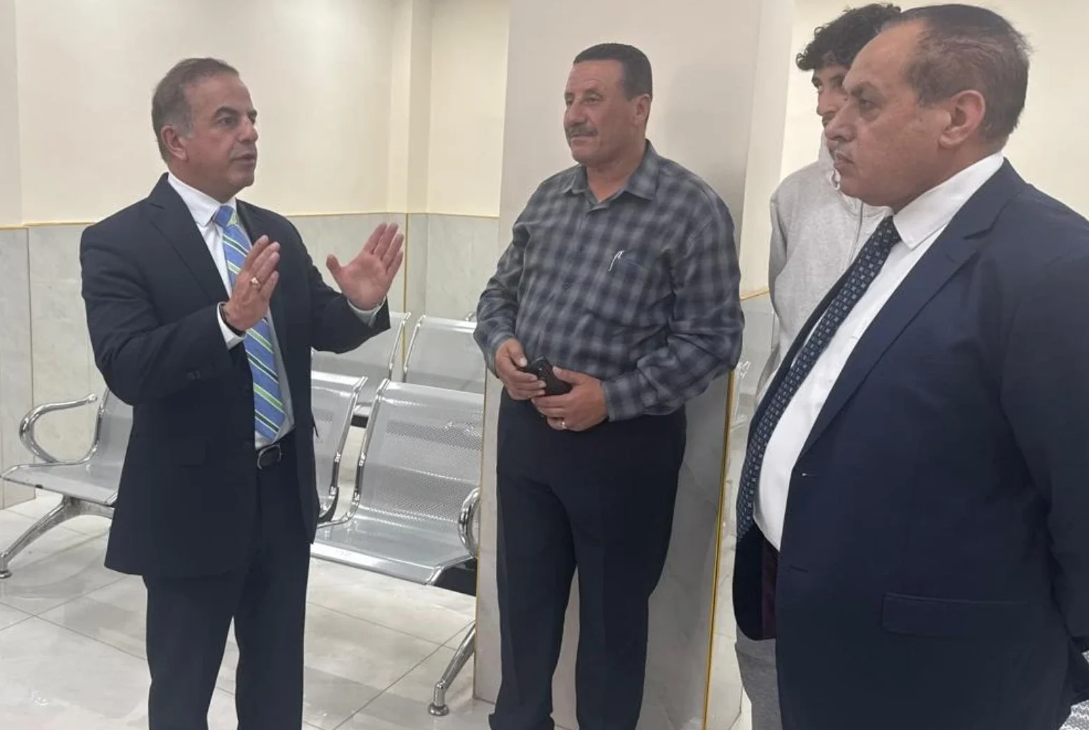 تطوير الخدمات في دائرة الاحوال المدنية والمدير العام يتفقد مكتب جنوب عمان