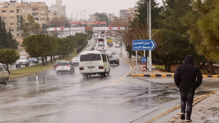 امانة عمان تعلن جاهزية شبكات تصريف مياه الامطار وتؤكد خلو العاصمة من البؤر الساخنة